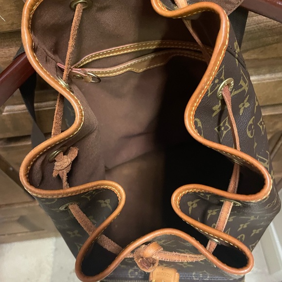 Louis Vuitton Vintage Montsouris Backpack Monogram Canvas - Picture 6 of 10